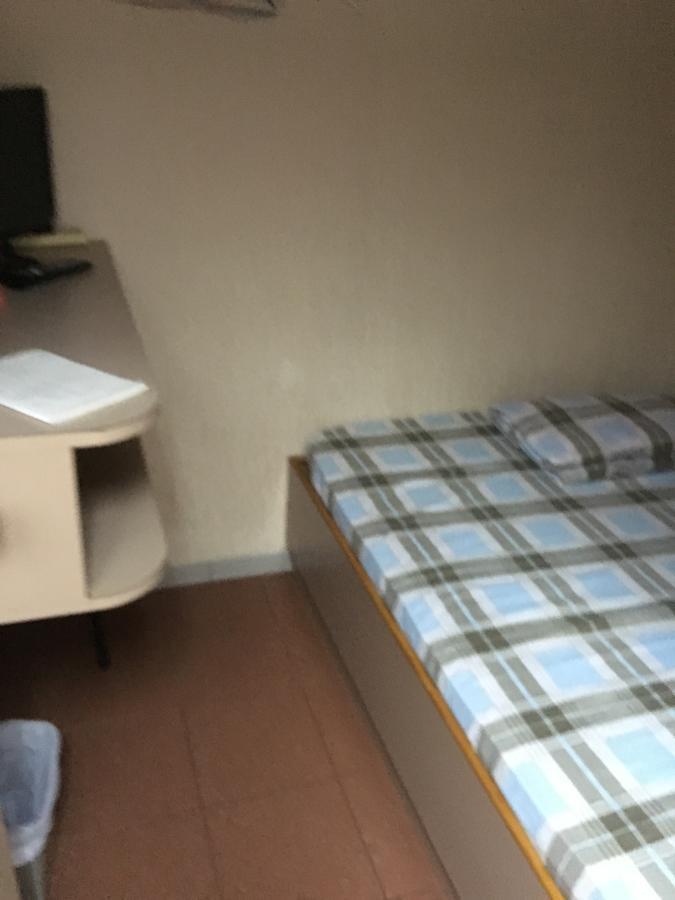 Po Wah Hotel Цзюлун Экстерьер фото