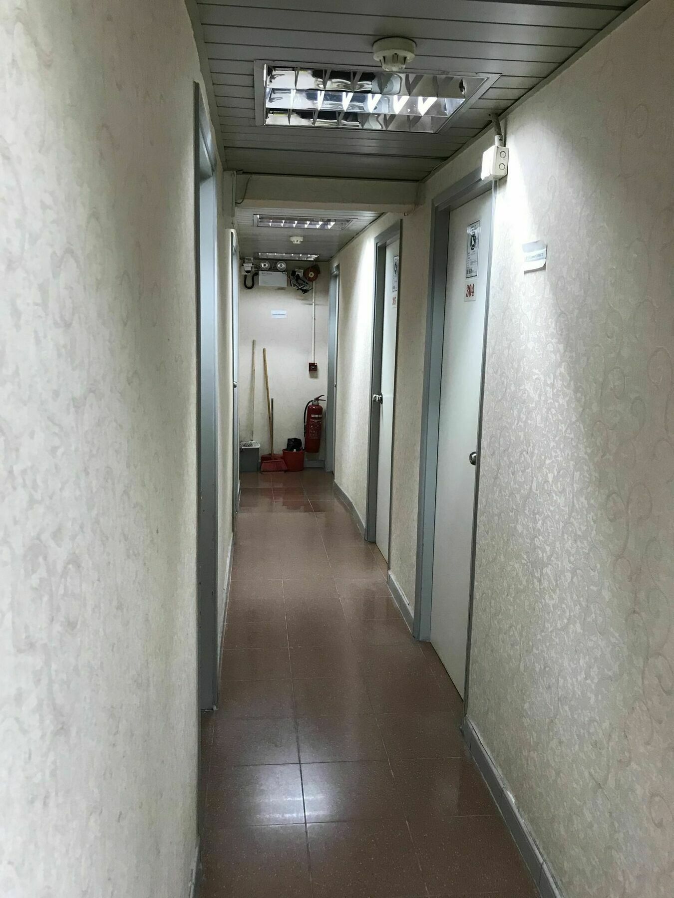 Po Wah Hotel Цзюлун Экстерьер фото
